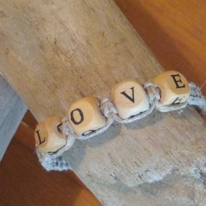 *Hemp bracelet LOVE